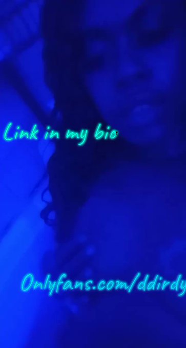 In Cali on money tips   If you wanna fuck and give me the bucks then dm me serious inquiry only💦💦💦 😜🤑👅🍫🍆💦💦💦