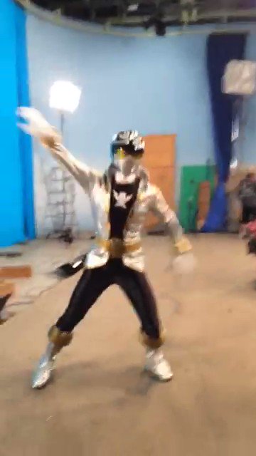海賊戦隊ゴーカイジャー まとめ 感想や評判などを1時間ごとに紹介 ついラン 海賊戦隊ゴーカイジャー まとめ 感想や評判などを1時間ごとに紹介 ついラン