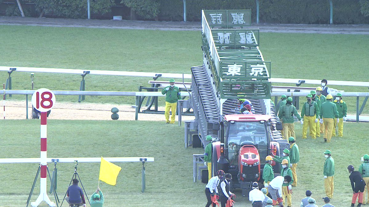 あークッソ懐かしい。
久々に東京1〜12R全部やったろって思って三連系縛りで全タコ食らった日だ。

シャフリヤールとヴィクティファルスから行ってるのにエフフォーリアはノーマークだったんだよな。

このレースを機にあの大阪杯まで頭固定で三単買ってたなぁ

お疲れ様でした。 