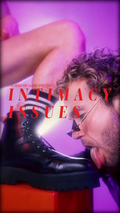Lace and Leather to keep you warm in the cold weather ??? #gayfantasies #valentinesgay #leatherandlace