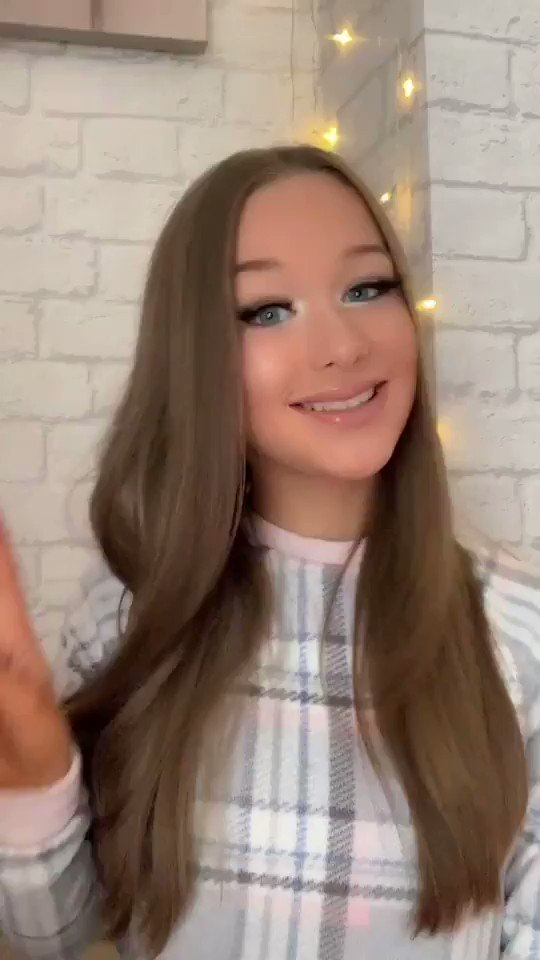 Willow Gait: Sexy Pics Of The Ethereal TikTok Star
