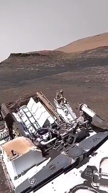 Stu Bloom (@sebloom) on Twitter photo 2021-02-20 03:17:03 Stop everything for 26 seconds and watch this. Footage, with sound (!) from the surface of another planet. Just incredible. Stop everything for 26 seconds and watch this. Footage, with sound (!) from the surface of another planet. Just incredible.