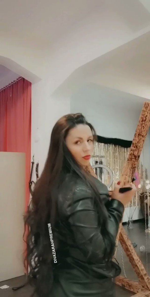 Play video: Preview of: DIVAZARAH Fr immer wirst du der Wurm unter meinen Stiefeln sein!