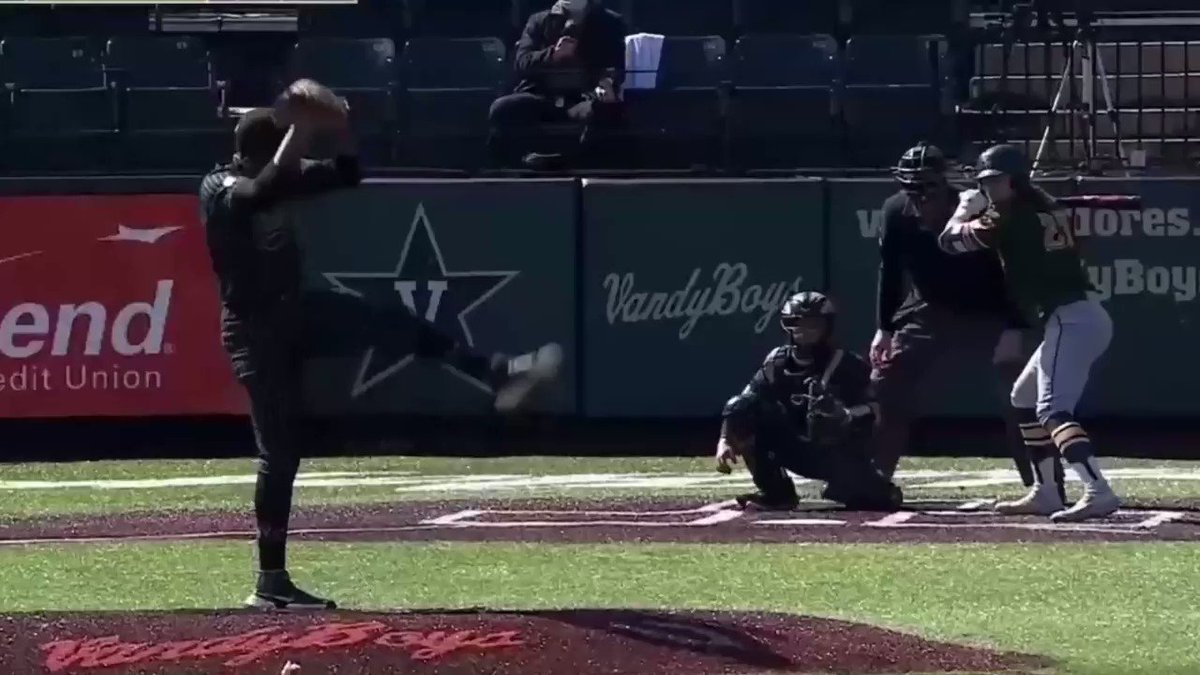 @PitchingNinja's photo on Rocker