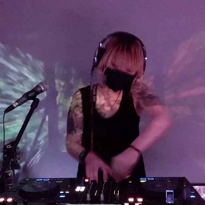 ぴーちゃん これマジかっこいいと思った タトゥーもこういう人がしているタトゥーってさまになってかっこいい Dj Clubmusic ぴーちゃん これマジかっこいいと思った タトゥーもこういう人がしているタトゥーってさまになってかっこいい Dj Clubmusic