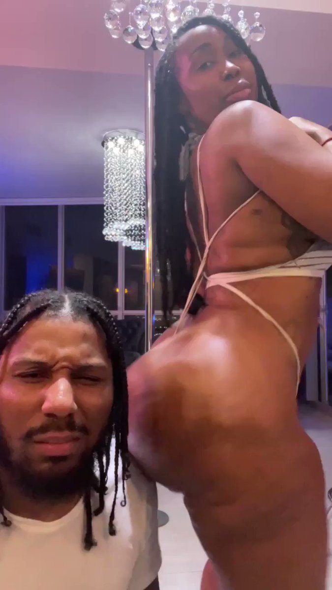 ZmeenaOrr on X: 🤯🤯🤯 me and Jimmy Smacks just dropped some bomb ass  content 🍆💦💦💦 Click the link while it's free!!! You can have a good ass  night like us 😉😘😈 t.coNyXG5YlFaU