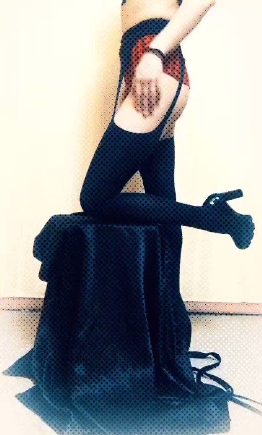 Model - AlisaiKot sex