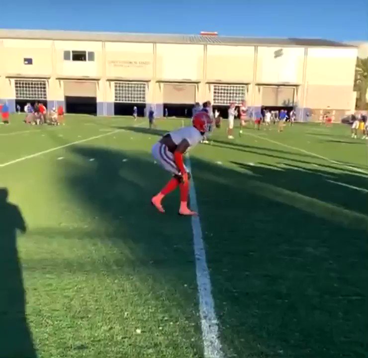 #Gators safeties: Trey Dean, Corey Collier, Fenley Graham, Kamar Wilcoxson, Tre’Vez Johnson, Mordecai McDaniel https://t.co/WdF1HQGM5E
