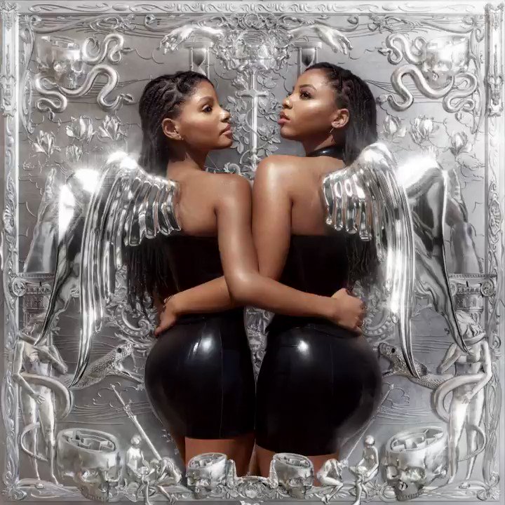 @chloexhalle's photo on OUT NOW