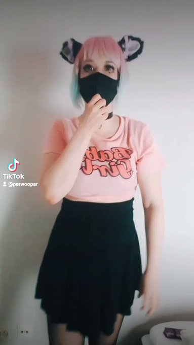 Hope you all have a good friday!?  #GoodFriday #FridayVibes #TikTok #dance #NekochaCat #nekogirl #nekoday<a href="/tag/goodfriday"class="tags">#GoodFriday</a><a href="/tag/dance"class="tags"><span>#dance</span></a><a href="/tag/nekogirl"class="tags"><span>#nekogirl</span></a><a href="/tag/neko"class="tags"><span>#neko</span></a><a href="/tag/fridayvibes"class="tags"><span>#fridayvibes</span></a><a href="/tag/tiktok"class="tags"><span>#tiktok</span></a><a href="/tag/nekochacat"class="tags"><span>#nekochacat</span></a>