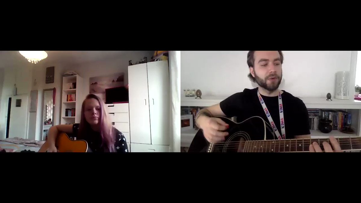Songwriting one-to-one on our #ytalent @BBCCiN funded project with young people from @weareplatfform 🤘🏻🎸😁 @youthworkwales @YouthWales @YWWales #musicformentalhealth https://t.co/osZYBeKWx4