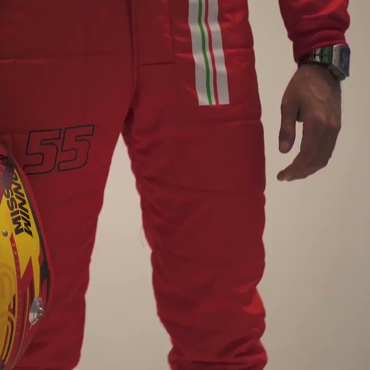 Behind the scenes with the Ferrari boys 😎
📽️ x @ScuderiaFerrari
#F1 @Carlossainz55 @Charles_Leclerc https://t.co/DVNpLl95pQ