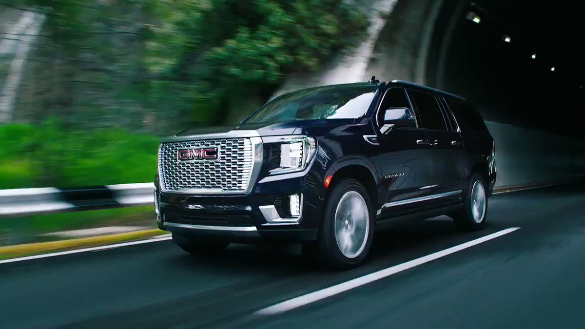 #GMCYukon integra un motor V8 de 6.2L con 425 hp, 460 lb-pie de torque y Dynamic Fuel Management para adaptarse a las condiciones del terreno. https://t.co/0ZLJpNOt7e