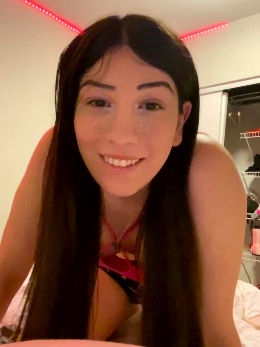 Rt if you would fuck my ass 🥵 https://t.co/1jBkTLNJvK<a href="/tag/trans"class="tags"><span>#trans</span></a>