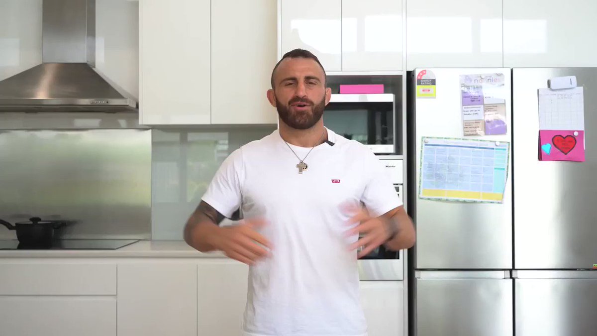 Cooking With Volk Ep2 (Fight Camp edition) is now live on my YouTube channel....
https://t.co/arBqOiacJL https://t.co/afPmMMvWHv
