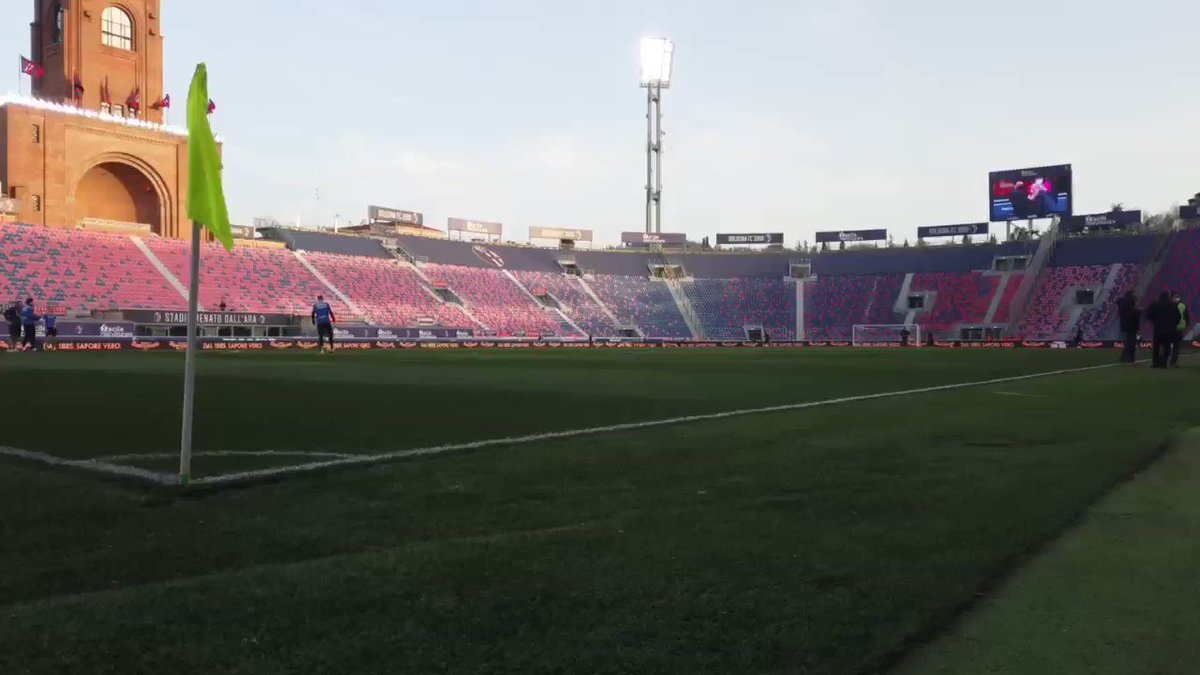 #BolognaLazio ๐
Scende in campo #LaPrimaSquadraDellaCapitale!!!!
#CMonEagles ๐ฆ
https://t.co/HOC0CYnaRj