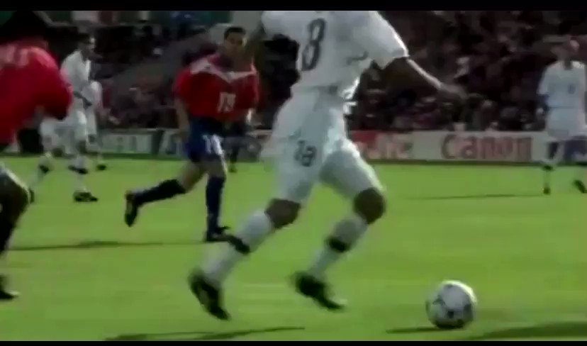 Classic Football Shirts An Emotional Roberto Baggio Exorcising The Demons Of 94 After Winning A Penalty Against Chile At France 98 T Co 9umablwktm Twitter