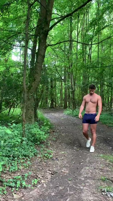 Walking to my Onlyfans DMs 🍀💛 get my -55% then text me there and let’s talk dirty together
👇🏽
https://t