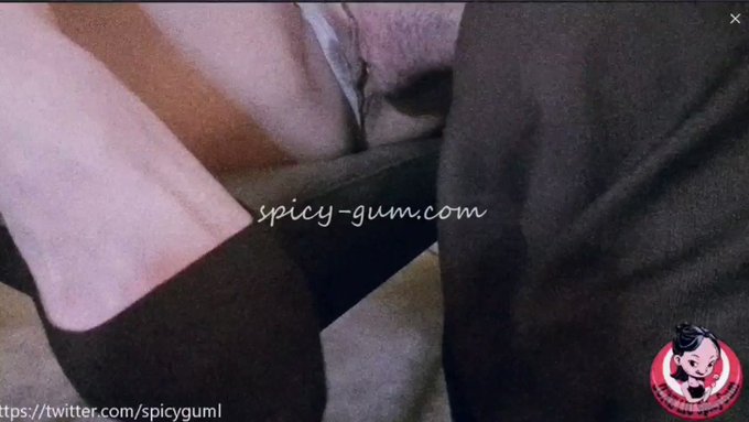 He got punished by his Asian manager for being late... 🥵   Check JL_061 on https://t.co/qPSevkpMeP 😉  中英双字幕-职场剧情<a href="/tag/amwf"class="tags"><span>#amwf</span></a>