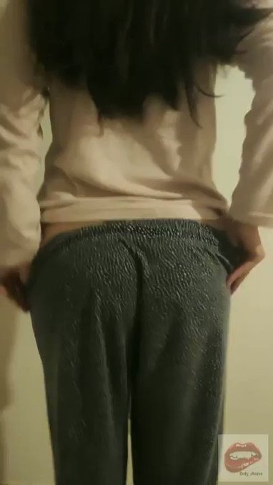 Com ou sem pijama? 🤷&zwj;♀️  Video completo no meu: https://t.co/8QKDQXwhTb  https://t.co/pKQcTe8QQe  #pornhub<a href="/tag/ass"class="tags"><span>#ass</span></a><a href="/tag/pornhub"class="tags"><span>#pornhub</span></a><a href="/tag/sexyass"class="tags"><span>#sexyass</span></a><a href="/tag/pijama"class="tags"><span>#pijama</span></a><a href="/tag/bunda"class="tags"><span>#bunda</span></a><a href="/tag/onlyfa"class="tags"><span>#onlyfa</span></a>