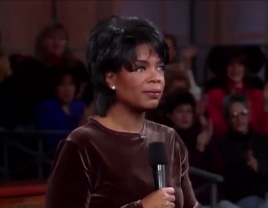 When Tori Spelling’s name popped up on the screen during Scream https://t.co/j0zOerR0E8