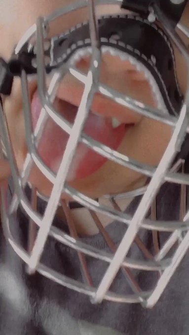 pretty muzzled pup! https://t.co/UFm9do1uke<a href="/tag/mvsales"class="tags"><span>#mvsales</span></a>