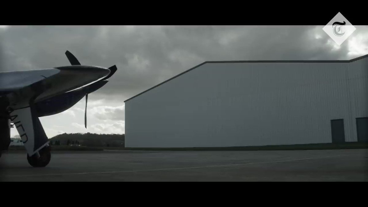 Key moment in aviation as Rolls-Royce develops its electric plane
https://t.co/rtJSdJyue0
via @Telegraph
#RollsRoyce #aviation #EV #ElectricPlane #SDGs
@SpirosMargaris @mvollmer1 @labordeolivier @Nicochan33 @PawlowskiMario @FrRonconi @ShiCooks @CurieuxExplorer https://t.co/e5SC1nUMfT