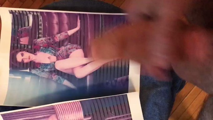 Previsione: #Annalisa sarà la più segata del #festivaldisanremo2021.
Guardatevi il #CumTribute in suo