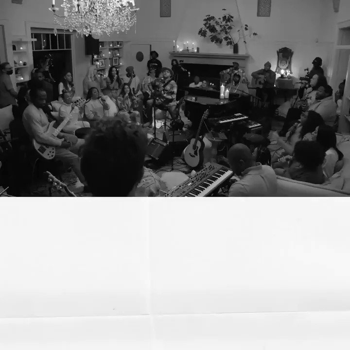 Lord prepare me to be a sanctuary ๐ถ๐ง #FeelsLikeHome #IsraelAndNewBreed https://t.co/6jicuZD6q2 https://t.co/jBcM4IxtFM