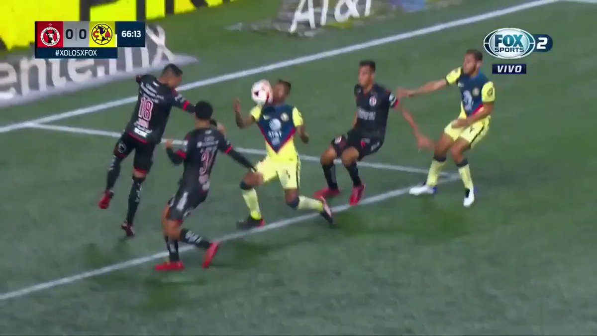 ¡LLEGA EL GOL DE LOS AZULCREMA! 🔥
Pedro Aquino anota el primer gol del partido⚽
@Xolos 0 - 1 @ClubAmerica l #Guard1anes2021 l J9
Métele a la #LigaMx en https://t.co/ePBeOP0rVP ➡️ https://t.co/wsEMK6tbCS
#MásAcciónMásDiversión #ApuestaPorLaLigaMX https://t.co/uJ63QKf9jZ