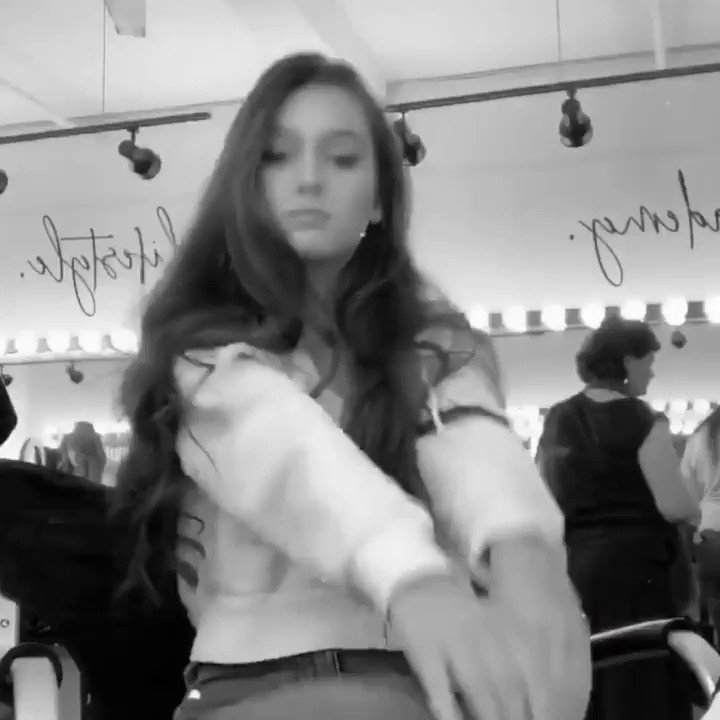 mateo - 18 + leaked videos bella hadid model kendal jenner gigi hadid zayn ma...