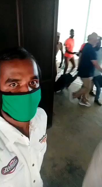 RT @TFC_mass: Latest THALA #AjithKumar Video From RIFLE Arena ! #Valimai https://t.co/l8chMviw9F
