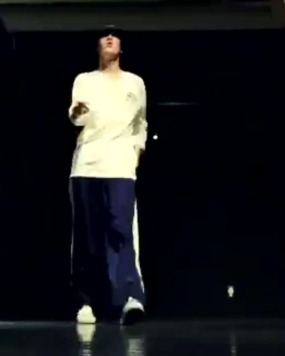 パセリン 森田美勇人 7order さんのダンス 力について宣伝させてください 世界で学んでいるほどの実力の持ち主で グループでは振り付けなどを担当しています とにかくダンスが好きで つい体が踊り出してしまう彼の創り出す世界は 心を掴んで離しません パセリン 森田美勇人 7order さんのダンス 力について宣伝させてください 世界で学んでいるほどの実力の持ち主で グループでは振り付けなどを担当しています とにかくダンスが好きで つい体が踊り出してしまう彼の創り出す世界は 心を掴んで離しません