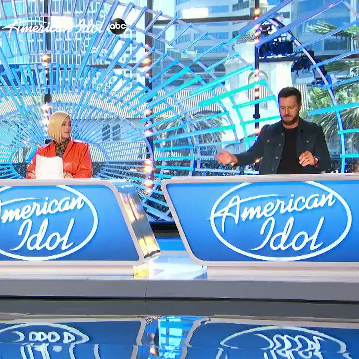 Someone has been putting in WORK during the quarantine 💪🏽 @LukeBryanOnline #AmericanIdol https://t.co/LaZ4tDzZLd