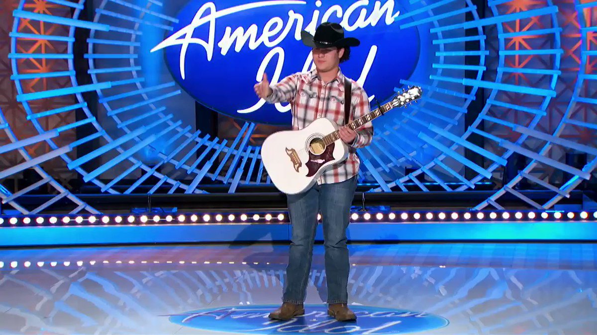 Safety first handshake! Let “Nowhere” take you SOMEWHERE! @calebkennedy #AmericanIdol https://t.co/1Kg4DSHuB8