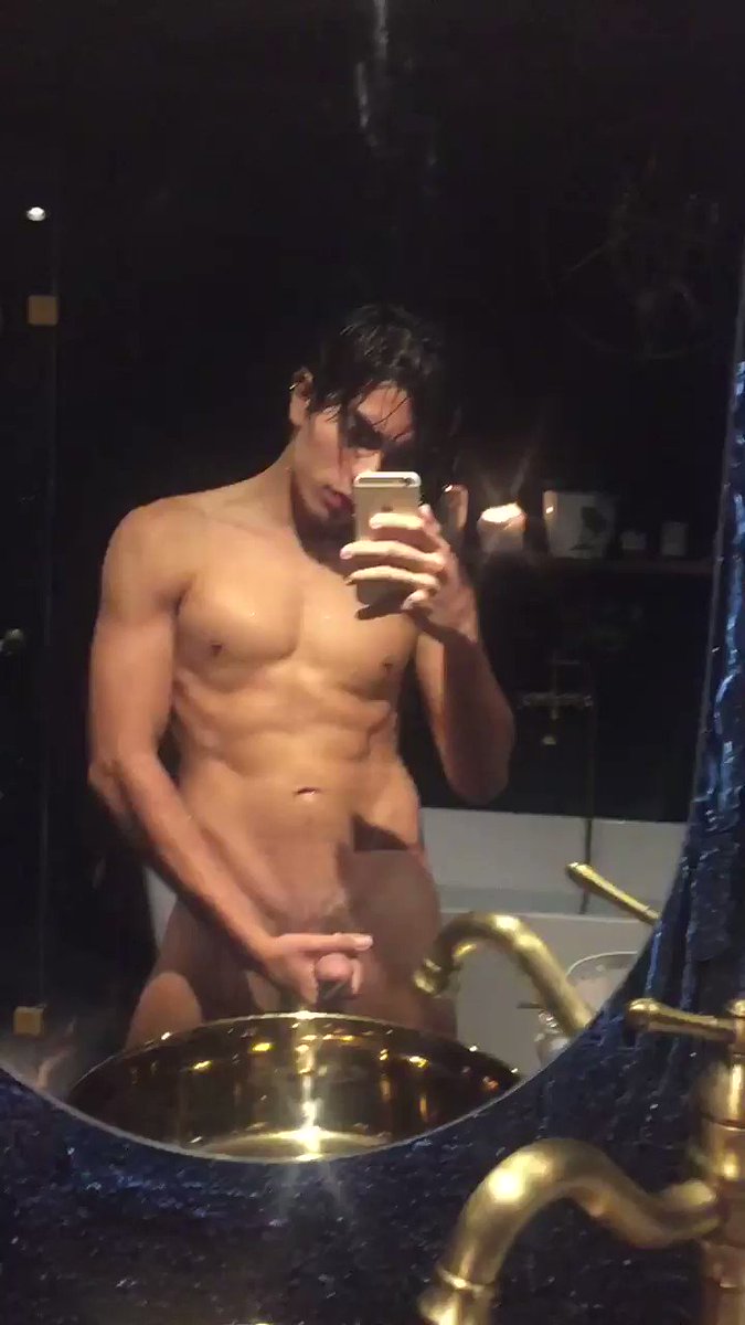 ari🌸 (@babbygirlari) / Twitter