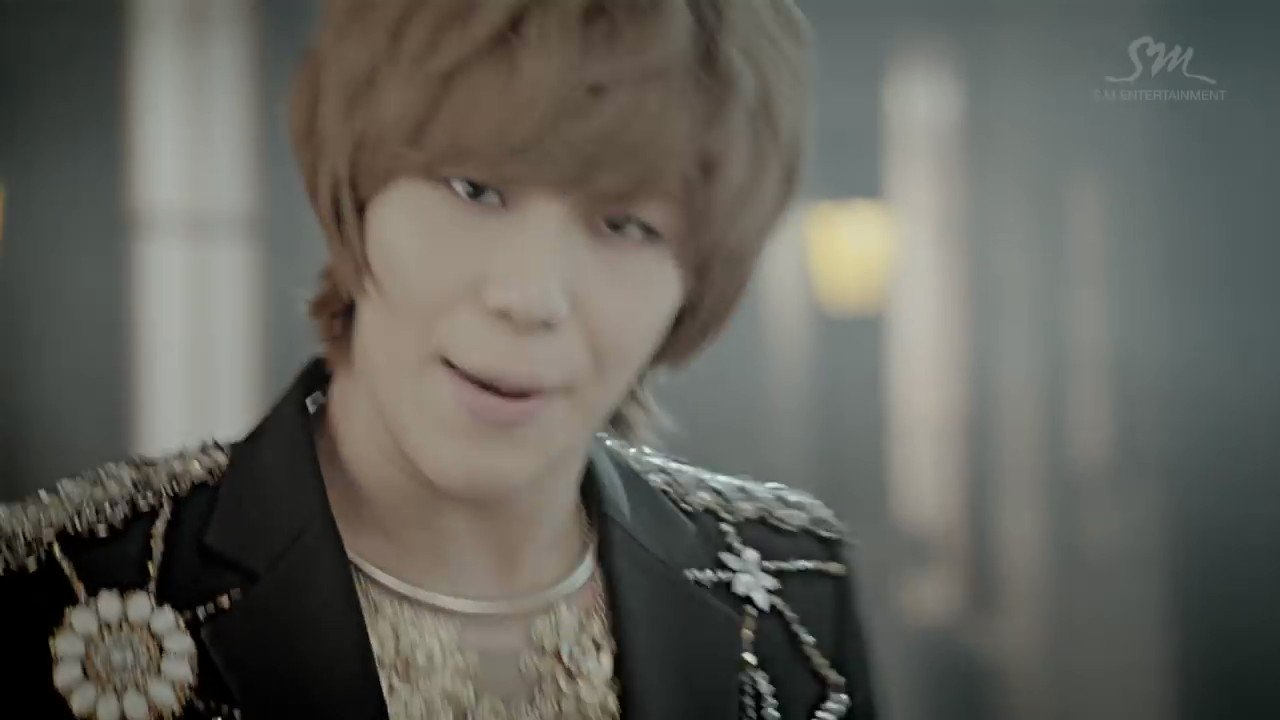 d-16-on-twitter-shinee-comeback-after-1-year-and-6-months-of