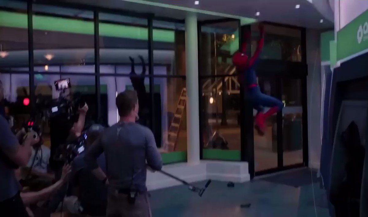 RT @_Earth_199999: spider-man: homecoming behind the scenes https://t.co/FqJ4Vn6DBf