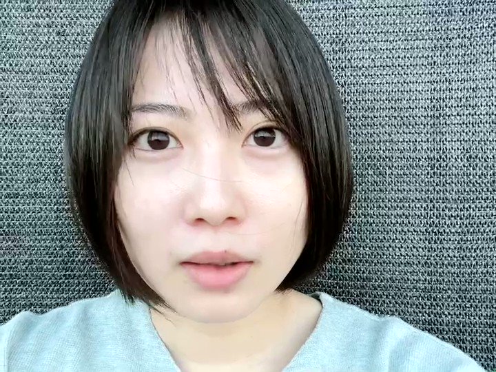 志田未来スタッフ 公式 100万回再生達成 志田未来 髪を切る コチラから T Co Menp1qnhsj 志田未来 から皆さまへ Shiang D 代官山シアン Kennetchannel 志田ちゃんねる T Co 3zfnfs6mn1 Twitter