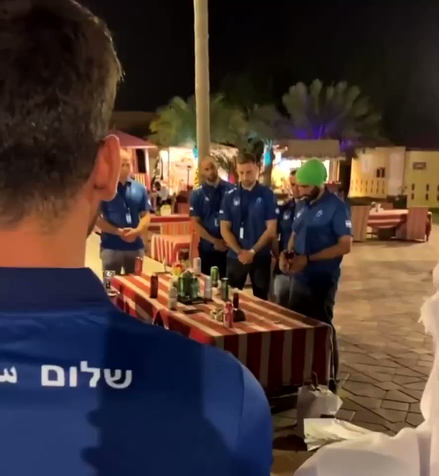 هكذا استقبلت مجموعة الرجبي الاسرائيلية والاماراتية معا يوم السبت وحسب طقوس وعادات اليهود نموذج التسامح وتقبل الاخر في أفيخاي أدرعي Avichay Adraee
