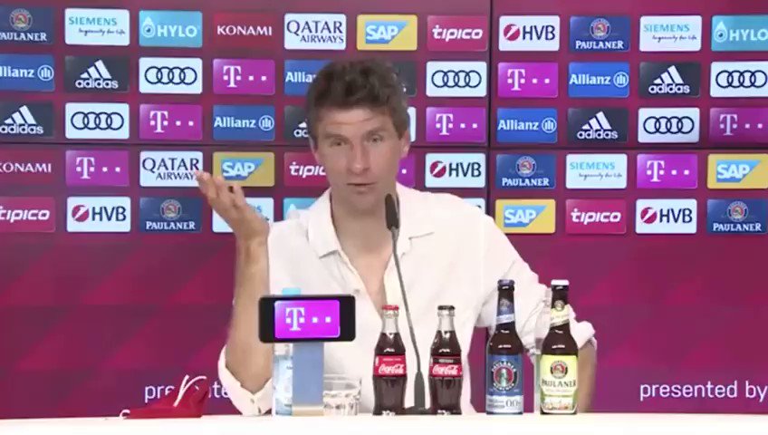 Thomas Muller On Twitter Now Everyone Know Lewy Official 3 Goals He Is Unstoppable Fcbvfb Bundesliga Fcbayern Mullendowski Esmuellert Miasanmia Lewangoalski Https T Co Ehgqcjs1fv