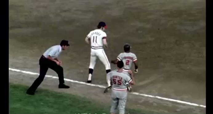 Happy 82nd Birthday to Orioles legend Tommy Davis 