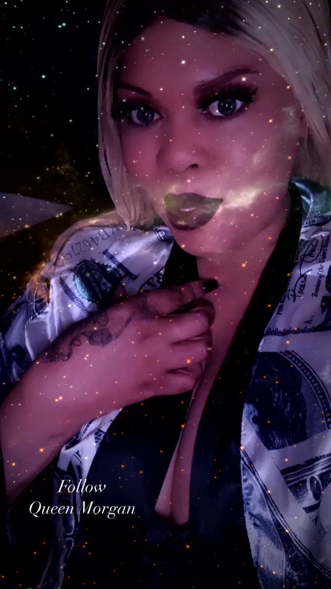 Model - QueenMorgan QueenWorship