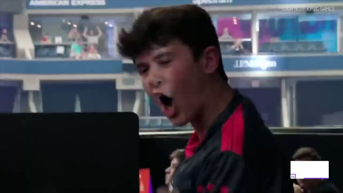 SePKT2llExNNHQ2o.jpg