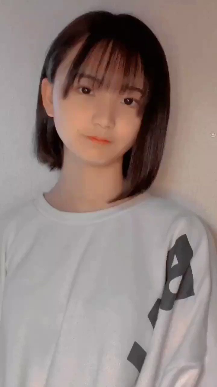 JS　JC　配信 外国人のリスナーさんが多くなって、LINE  LIVEが昔から多かったから、対応には慣れてるけど、日本のリスナーさん、ファンも対応してくれれば、配信者さんを助けられるのにね。 今の配信をしてるJS、 JC、JKは、英語や中国語 ...