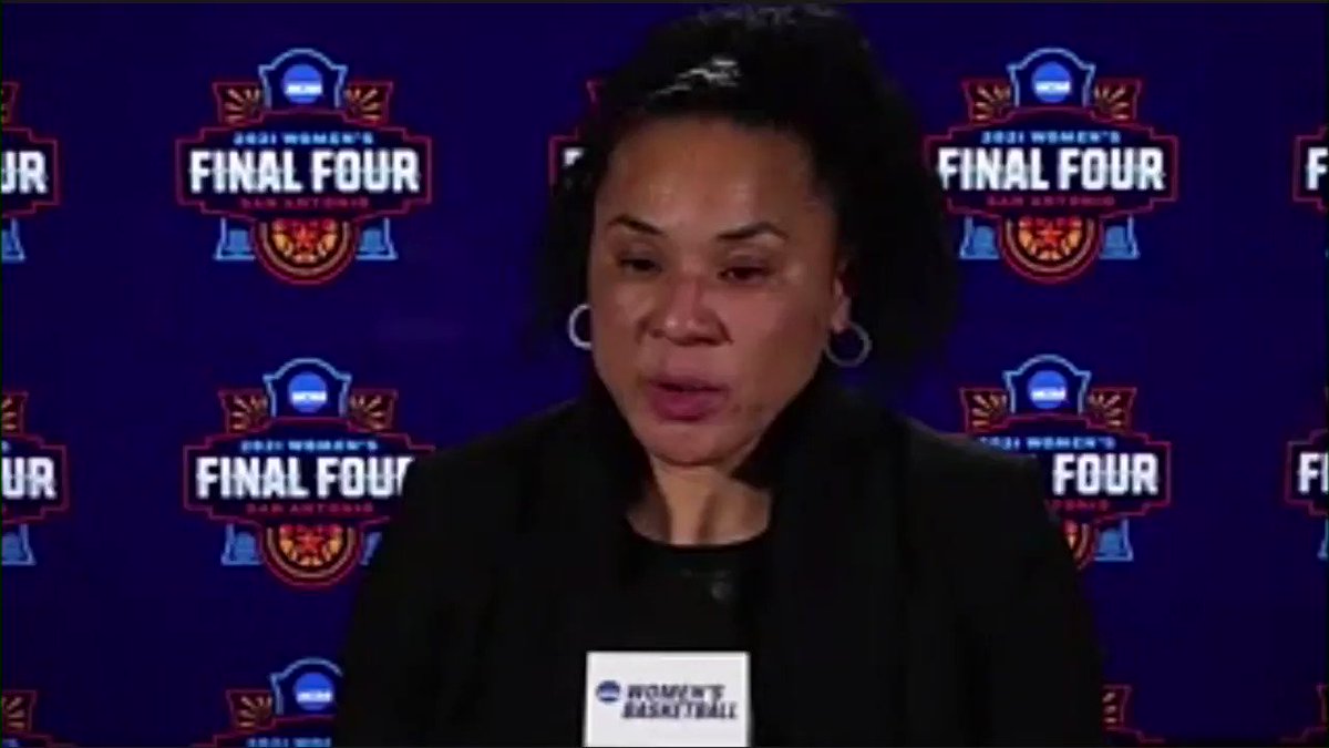 @AaronCheslock's photo on dawn staley