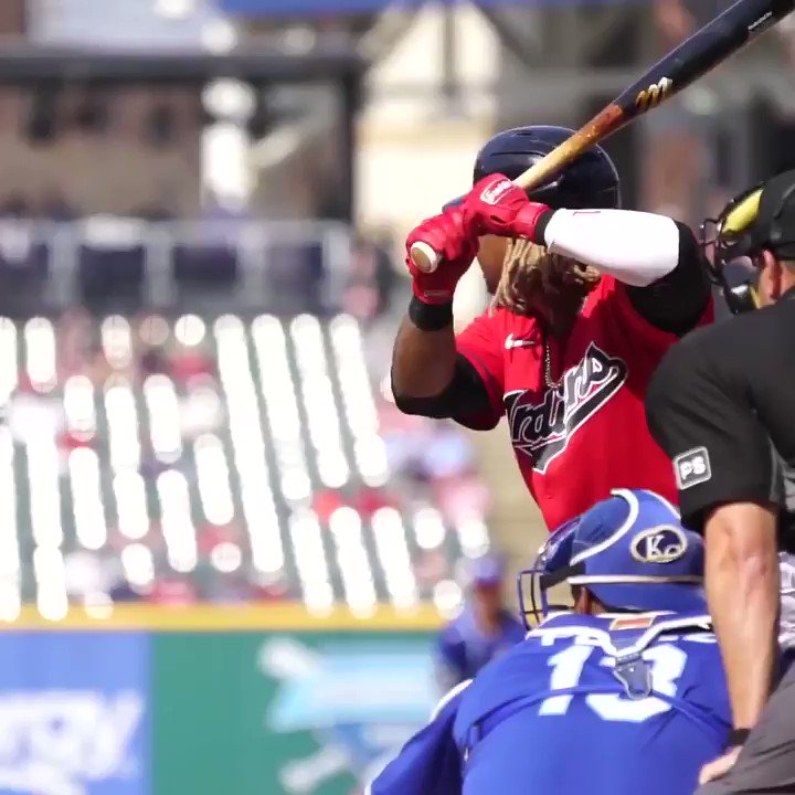@MLBDominicana's photo on Jose Ramirez