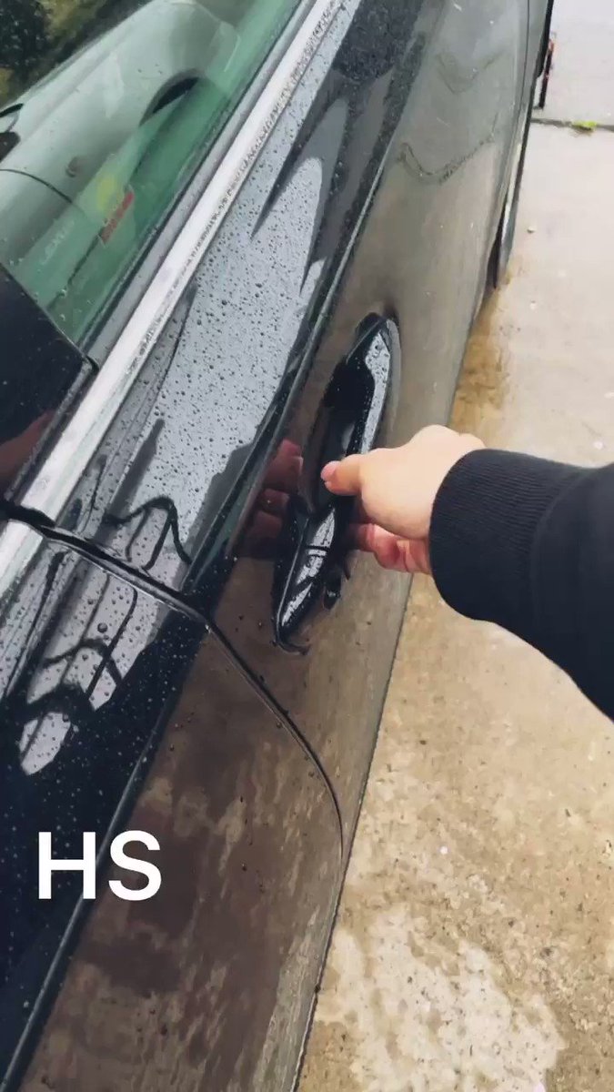 今は力を入れなくてもドアが閉まる車もあるけど かつては思いっきり閉めないとダメだった思い出 半ドアで親に怒られてた Togetter 今は力を入れなくてもドアが閉まる車もあるけど かつては思いっきり閉めないとダメだった思い出 半ドアで親に怒られてた Togetter