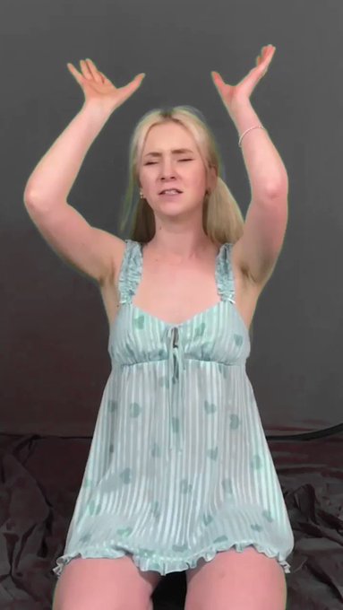 if you wish on a shooting star your dreams will come true   well if you dream about tits  @Camille21923363<a href="/tag/enf"class="tags"><span>#enf</span></a><a href="/tag/airplanechallenge"class="tags"><span>#airplanechallenge</span></a>