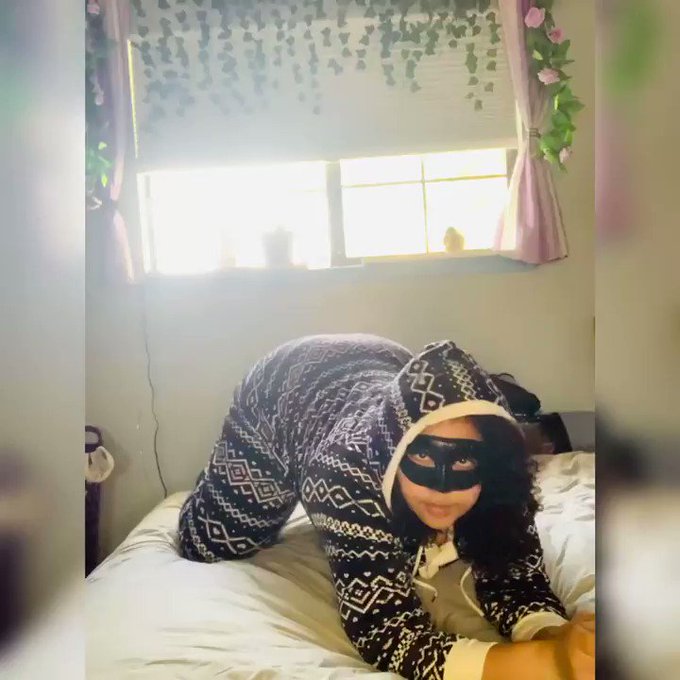 Send tips and I&rsquo;ll tease , 😌long time no see but I am still me ! https://t.co/ImTG8feEaS<a href="/tag/gorgeous"class="tags"><span>#gorgeous</span></a><a href="/tag/plussizemodels"class="tags"><span>#plussizemodels</span></a><a href="/tag/bbw"class="tags"><span>#bbw</span></a><a href="/tag/thickthighs"class="tags"><span>#thickthighs</span></a><a href="/tag/sexylady"class="tags"><span>#sexylady</span></a>